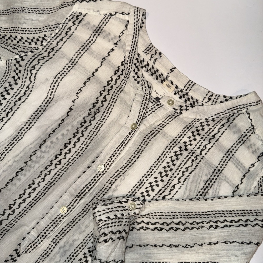 LOFT The Softened Shirt Women's Small White Gray Striped Cotton Henley Roll Tab